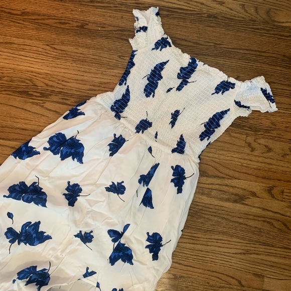 White & Blue Flower Dress - Picture 2 of 5